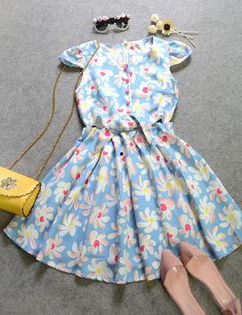 系裙子蝴蝶结视频,裙子搭配新技巧